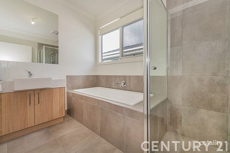 Property photo of 8 Coley Court Hampton Park VIC 3976