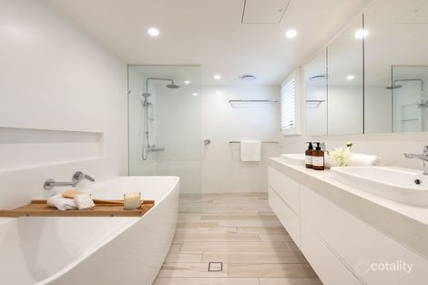 Property photo of 1/110 Oxlade Drive New Farm QLD 4005