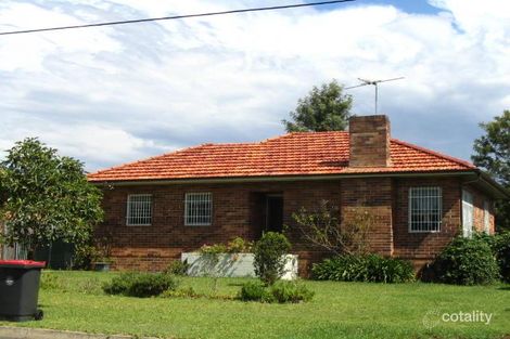 28 Earls Ave, Riverwood, NSW 2210