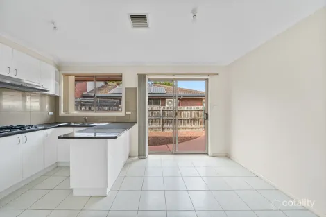 Property photo of 2/23 Marriot Road Keilor Downs VIC 3038