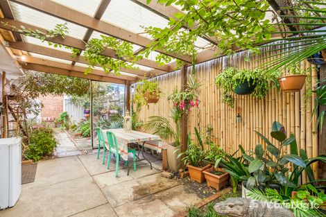 1/68 Civic Pde, Altona, VIC 3018