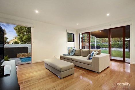 Property photo of 2 Porter Street Hampton VIC 3188