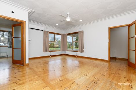 Property photo of 47 Browns Parade Wendouree VIC 3355