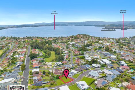2b Backhouse Rd, Lake Heights, NSW 2502