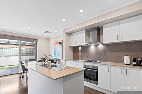 Property photo of 3 Trickett Street Clyde VIC 3978