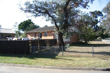 2 Basilisk Pl, Whalan, NSW 2770