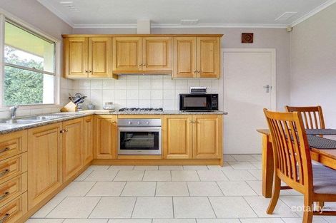 Property photo of 16 Plantation Avenue Frankston North VIC 3200