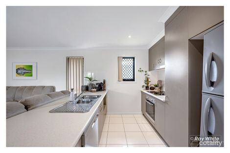 Property photo of 18 Georgia Drive Parkhurst QLD 4702