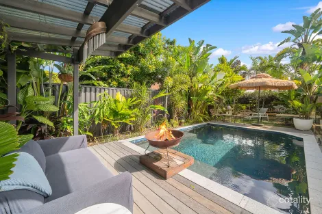 14 TRINITY CRES, SIPPY DOWNS, QLD 4556