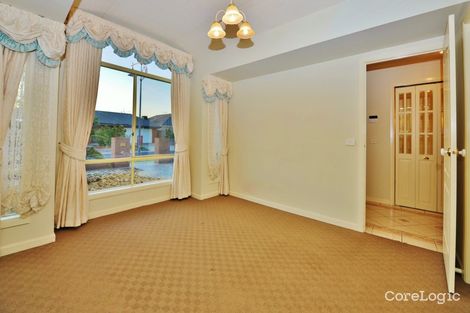 Property photo of 4 Summer Court Tarneit VIC 3029