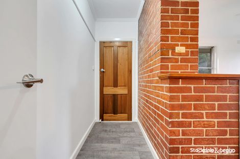 Property photo of 1 Studley Court Laverton VIC 3028