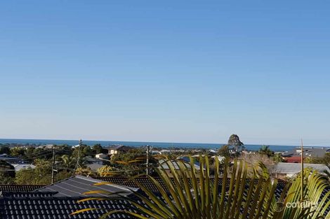 Property photo of 10 Swissalp Drive Urraween QLD 4655