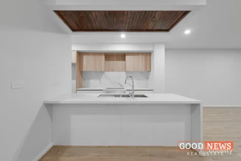 Property photo of 32 Collette Circuit Deanside VIC 3336