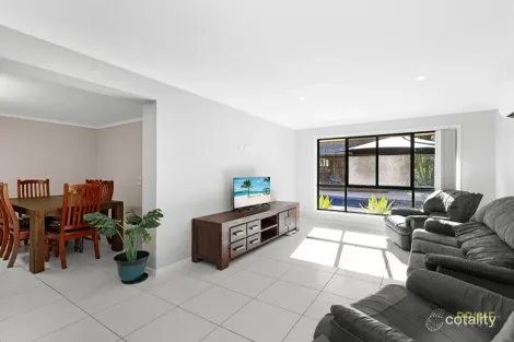 Property photo of 77-79 Carrick Way Wondunna QLD 4655