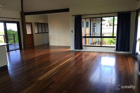 Property photo of 2 Whitehaven Crescent Cannonvale QLD 4802