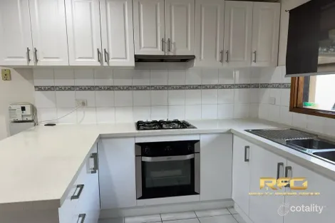 Property photo of 39 Carina Drive Melton VIC 3337