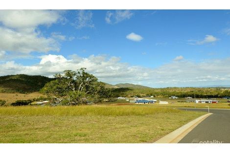Property photo of 10 Stirling Drive Rockyview QLD 4701