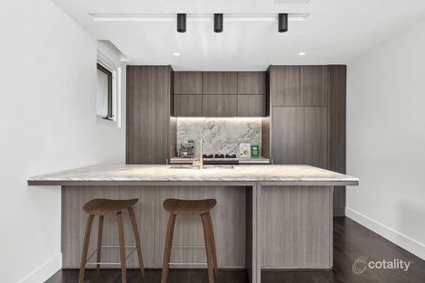 8 Pilot Pl, Rippleside, VIC 3215