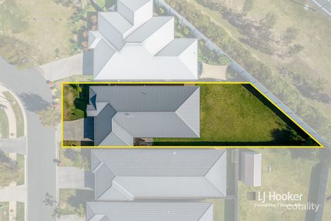 Property photo of 19 Dew Street Yarrabilba QLD 4207