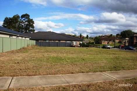 Property photo of 4 Maxwell Place Abbotsbury NSW 2176