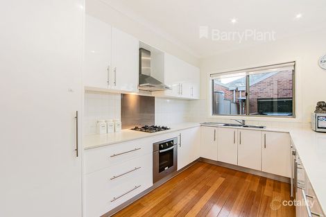 Property photo of 16 Appletree Grove Cairnlea VIC 3023