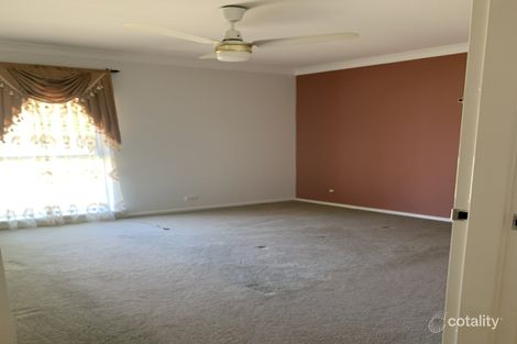 Property photo of 19 Elvington Way Thornlie WA 6108