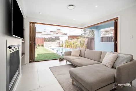 Property photo of 28 Roslyn Avenue Brighton-Le-Sands NSW 2216