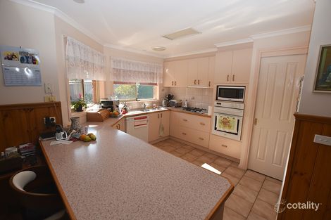 Property photo of 5 Henley Close Kyabram VIC 3620