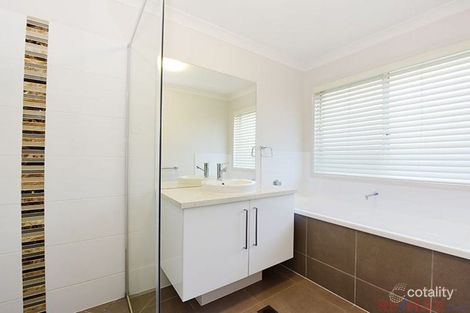 Property photo of 19 Shaw Street Meridan Plains QLD 4551