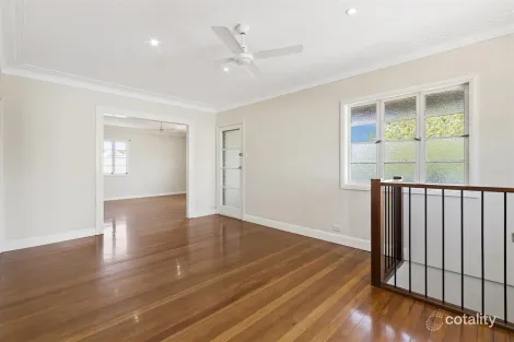 Property photo of 419 Earnshaw Road Banyo QLD 4014