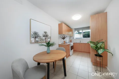 Property photo of 1/74-76 Anderson Road Sunshine VIC 3020