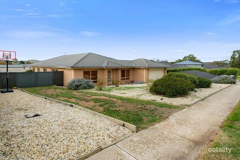 Property photo of 28 Harrington Drive Kilmore VIC 3764