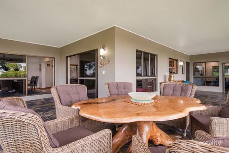 Property photo of 7 Kimanne Close Smithfield QLD 4878