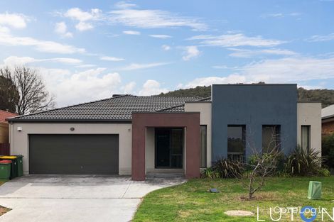 Property photo of 8 Morley Way Jerrabomberra NSW 2619