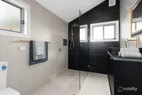 Property photo of 254 Yarramundi Lane Agnes Banks NSW 2753