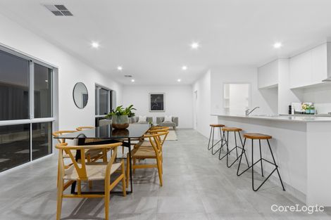 Property photo of 89 Sunstone Boulevard Treeby WA 6164