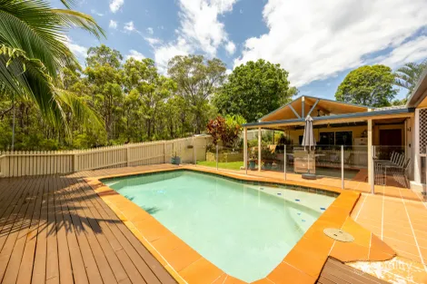 Property photo of 1 Blake Close McDowall QLD 4053