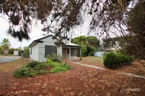 8 Sixth St, Booborowie, SA 5417
