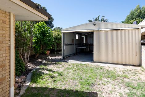 25 Fallbrook Ave, Woodvale, WA 6026