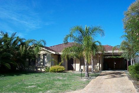 18 Hindoo Elb, Stratton, WA 6056