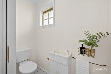 Property photo of 4/9 Long Point Road Sandy Bay TAS 7005