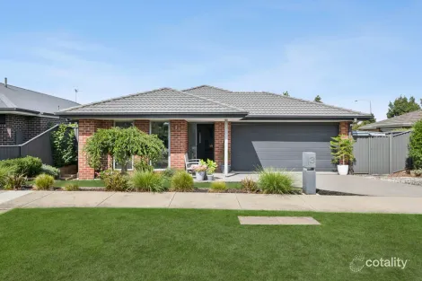 Property photo of 3 Rooney Crescent Lucas VIC 3350