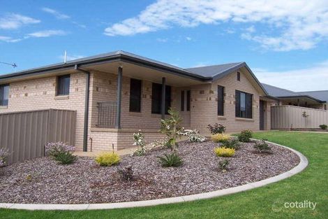 Property photo of 2/1 Cumberland Court Tatton NSW 2650