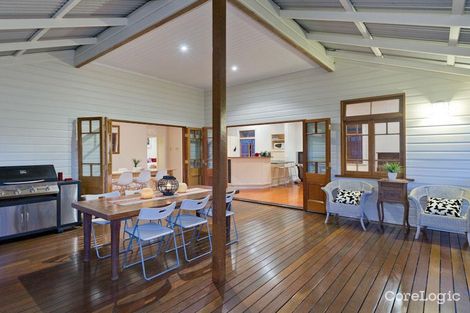 Property photo of 11 Barton Street Bardon QLD 4065