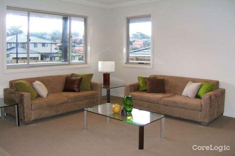 Property photo of 2 Verincourt Way Castle Hill NSW 2154