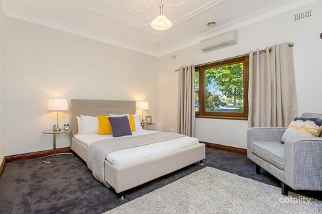 Property photo of 2B Shamrock Street Essendon VIC 3040