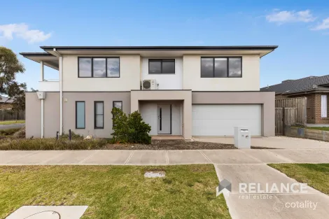 Property photo of 23 Jindalee Way Werribee VIC 3030