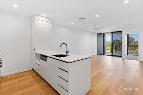 38/18 Remembrance Dr, Surfers Paradise, QLD 4217