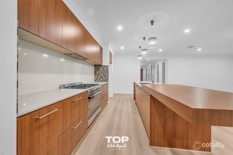 Property photo of 12 Clydevale Avenue Clyde North VIC 3978