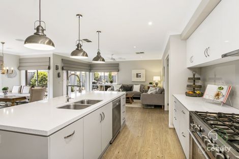 Property photo of 61 Avonbury Circuit Cranbourne West VIC 3977